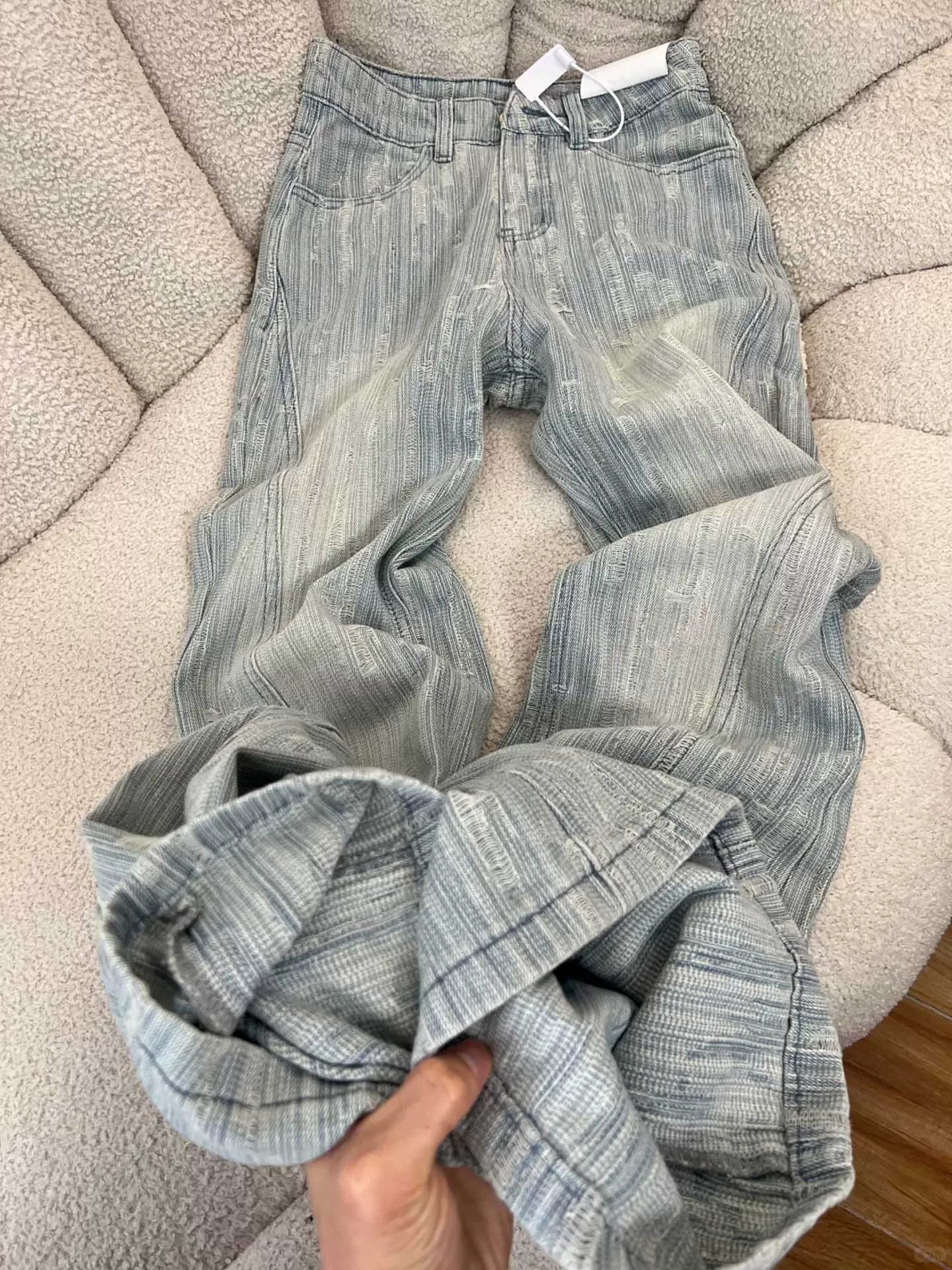 Quần jeans nữ ống loe, mùa hè 2025, kiểu dáng mỏng, size lớn, cạp cao, tôn dáng, không bó sát, quần ống chuông