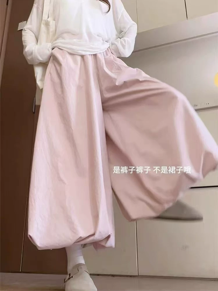 Váy hoa trắng dáng rộng cho nữ, kiểu dáng mỏng mùa hè 2025, size lớn, quần ống rộng, cạp cao, dáng rộng, quần ống rộng tôn dáng.