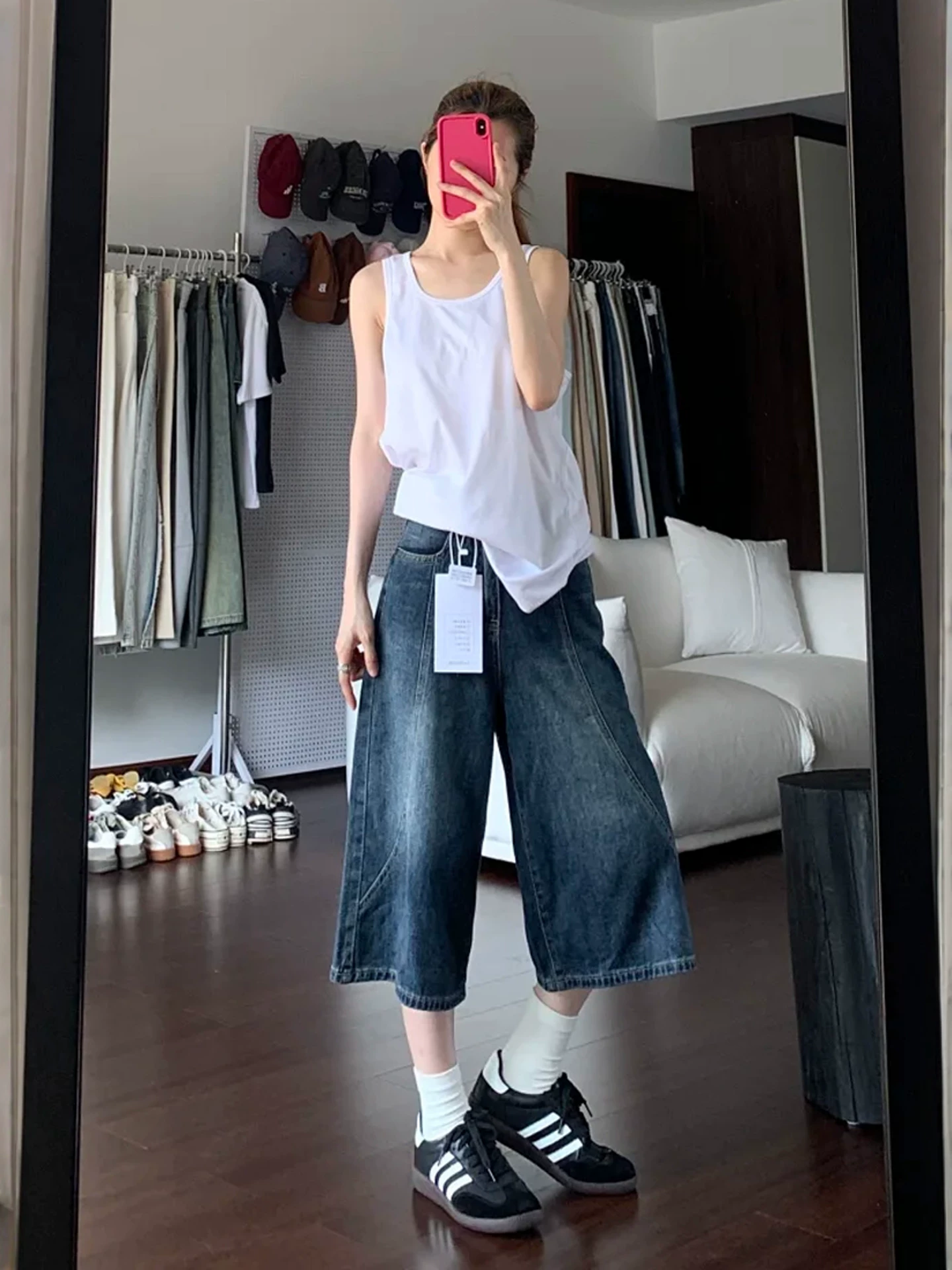 Quần jean nữ kiểu Mỹ cổ điển, mùa hè 2025, size lớn, cạp cao, dáng rộng, tôn dáng, ống thẳng, ống rộng, dài ngang đùi.