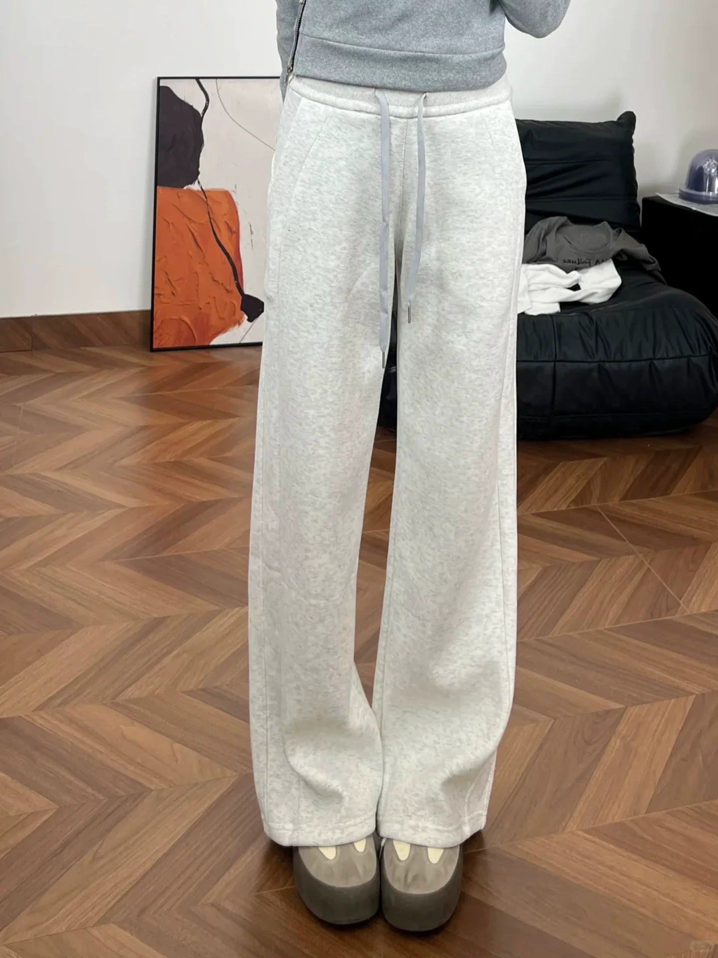 Quần thể thao thông thường dành cho nữ, phong cách mùa thu mới, cỡ lớn, lưng cao, dáng rộng, giảm béo, dáng quả lê, quần ống rộng hẹp