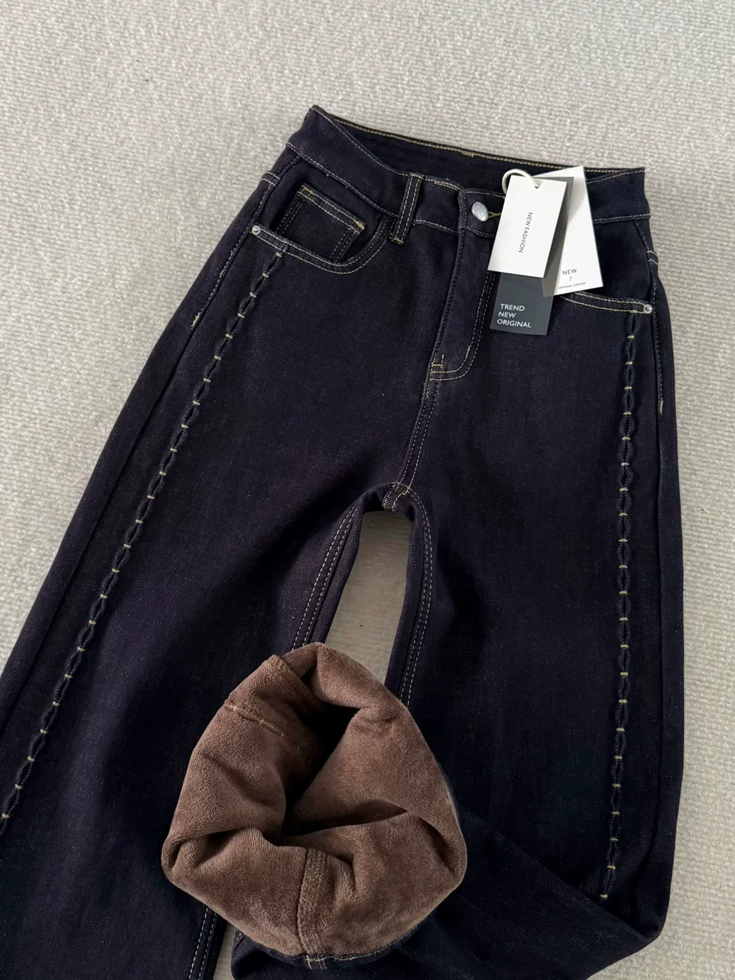 Quần jean xanh denim cạp cao dáng loe dành cho nữ, mùa đông, size lớn, lót lông cừu, dày dặn, tôn dáng, quần dài dáng loe không bó sát.