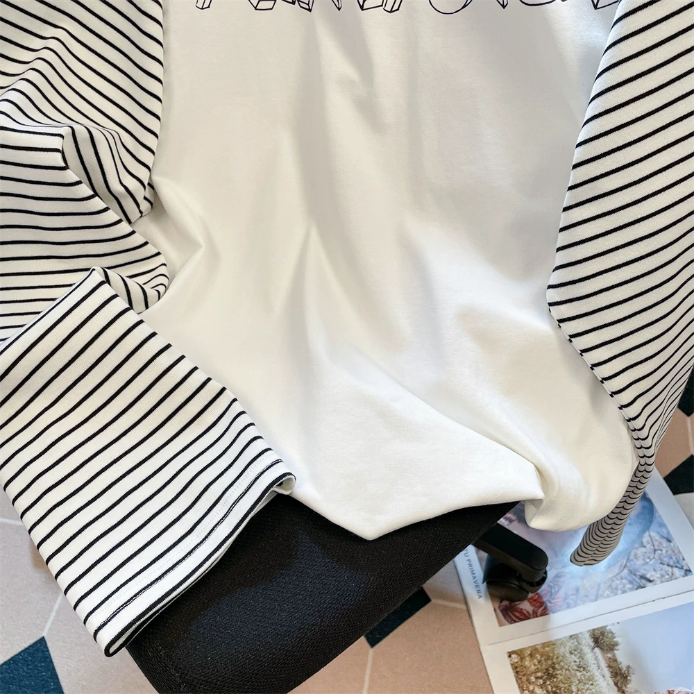 Áo thun dài tay raglan sọc cotton nguyên chất có họa tiết chữ chắp vá dành cho nữ, áo bên trong dáng rộng vừa vặn thường ngày mùa thu.