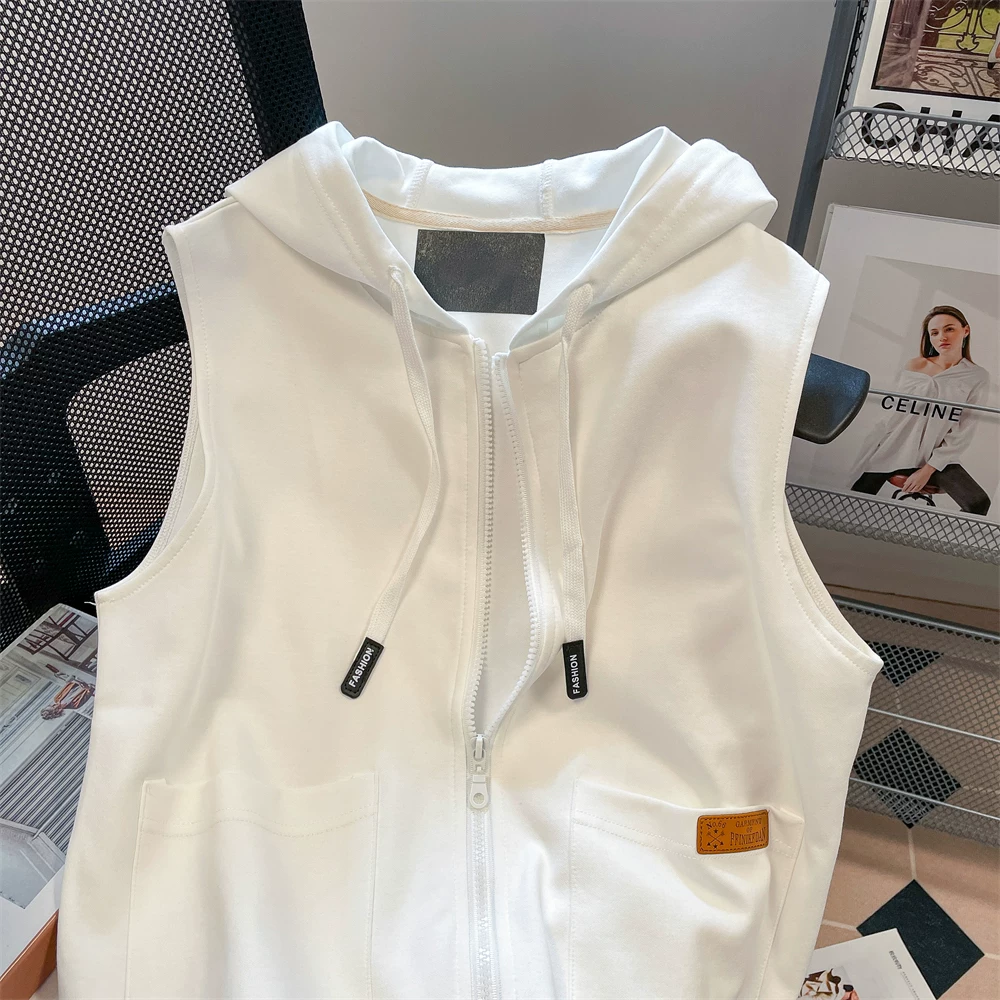Áo vest thể thao phong cách cổ điển kiểu Mỹ phong cách Hồng Kông dành cho nữ áo vest không tay có mũ trùm đầu nhỏ nhắn