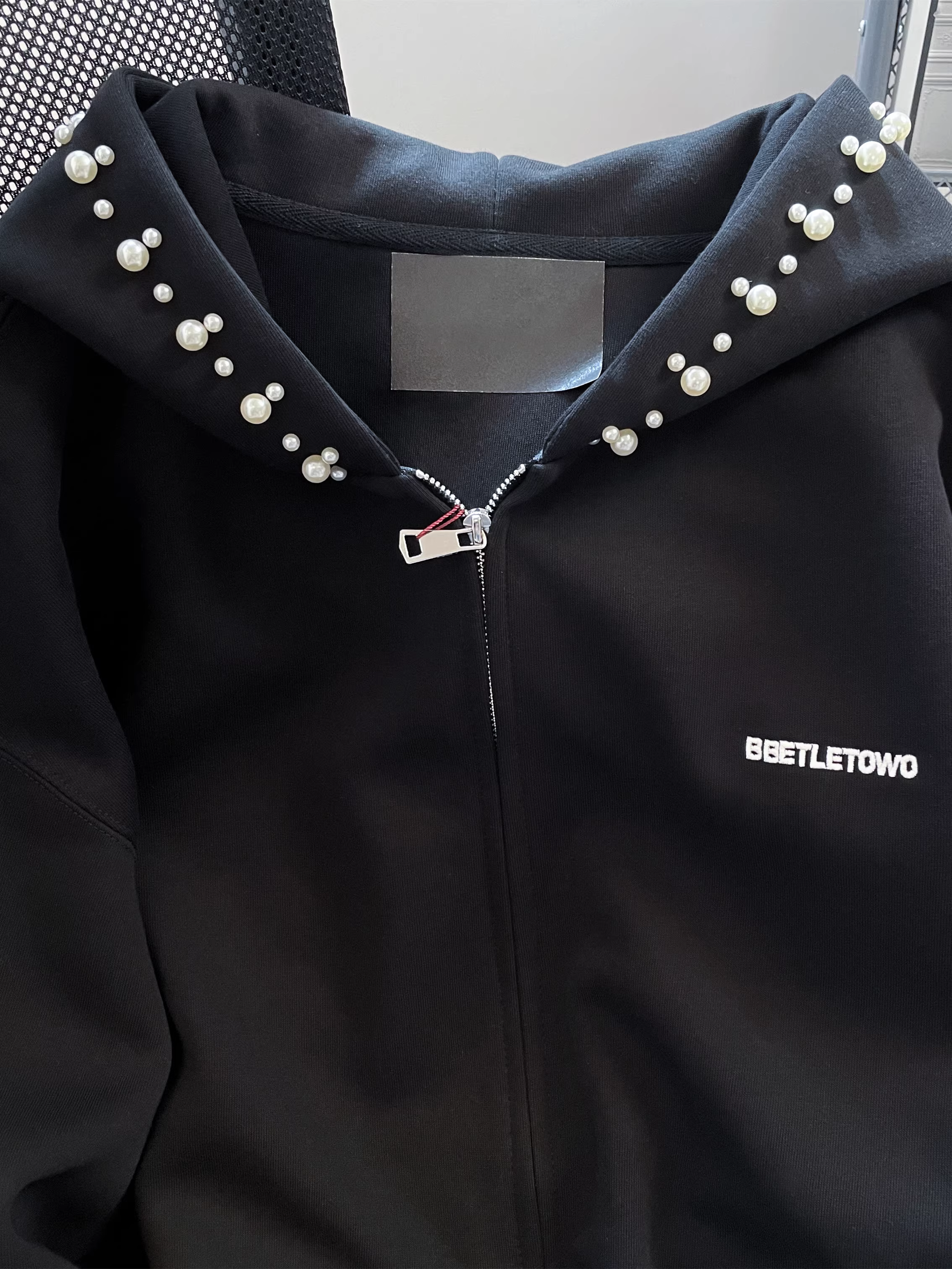 Áo len cardigan thêu hạt ngọc trai nặng kiểu Mỹ dành cho nữ, thiết kế thu đông, phong cách độc đáo, áo khoác kiểu Hồng Kông