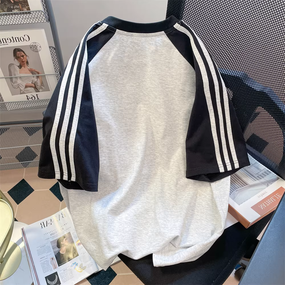 Áo thun ngắn tay kiểu Nhật dễ thương dành cho nữ, áo nửa tay sọc màu cổ điển mùa hè.