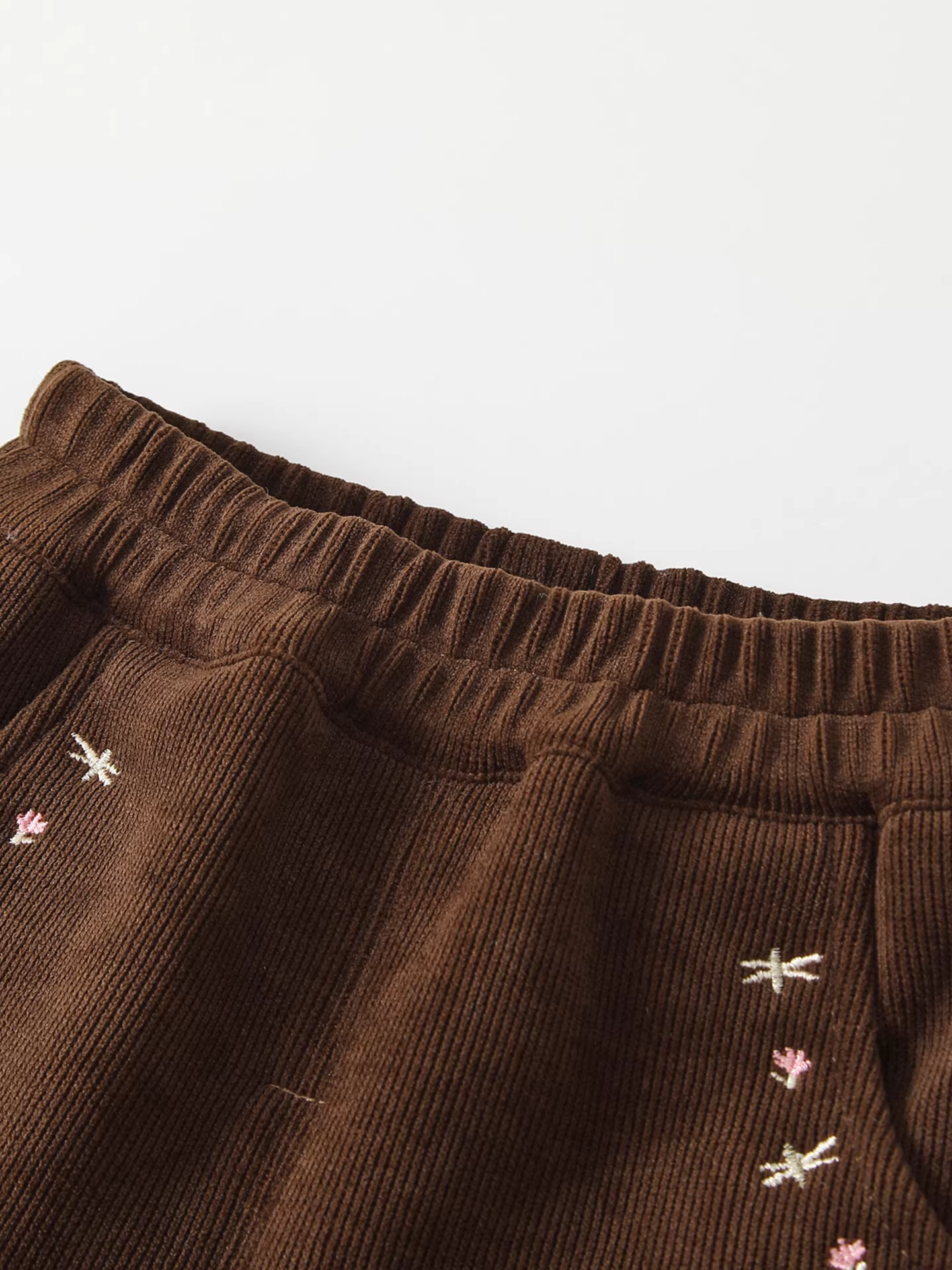 Quần bé gái mùa đông 2025 kiểu mới, quần dài bé gái mặc thường ngày, quần nỉ bé gái đa năng, quần loe mùa thu đông