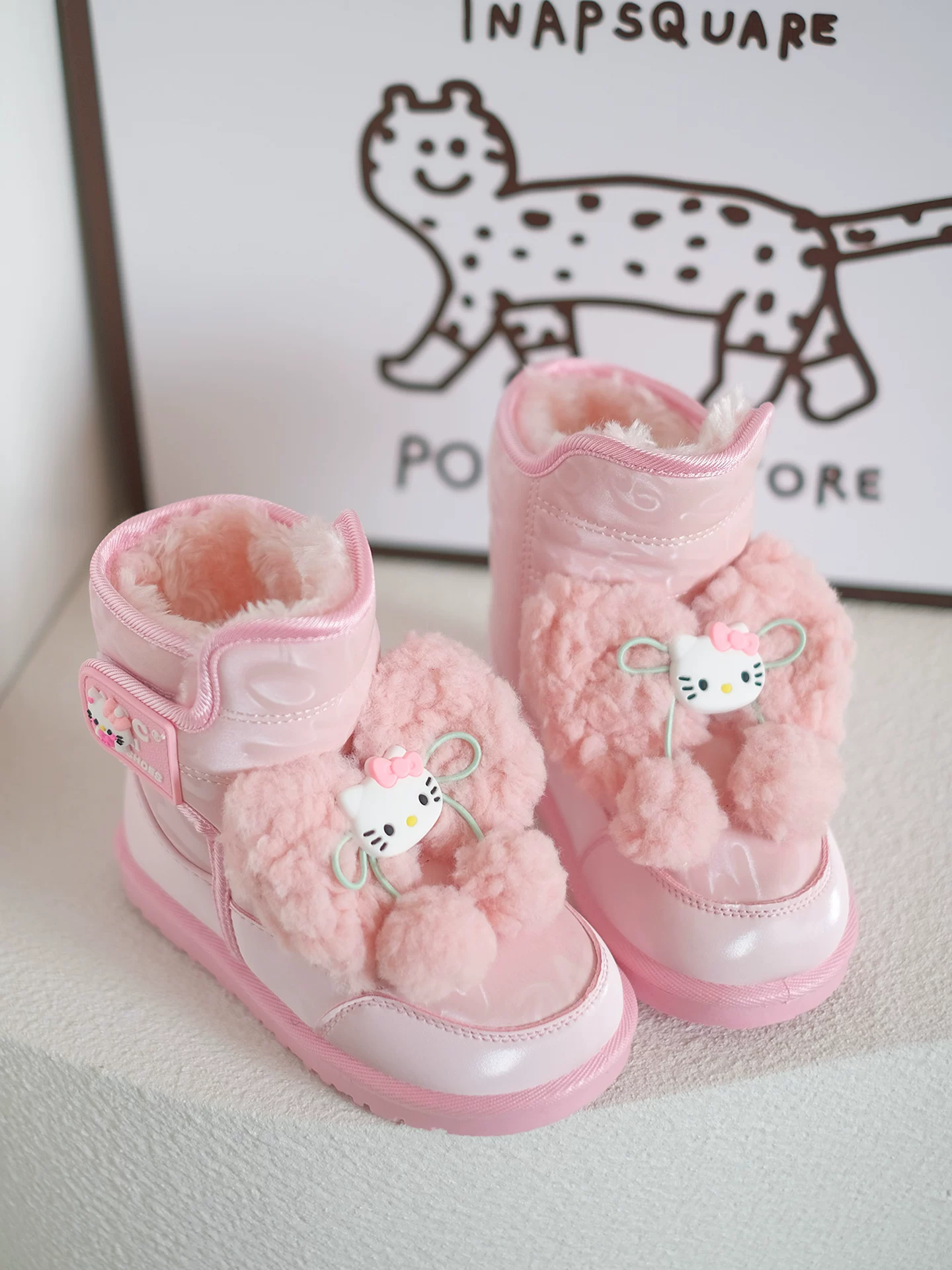 Giày bốt đi tuyết màu hồng lót lông cừu dành cho bé gái, giày cotton cực dày được bọc da chống lạnh và giữ ấm ngoài trời mùa đông dành cho trẻ em