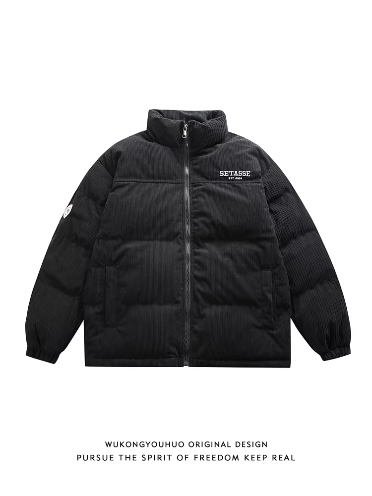 Wukong có sẵn áo khoác cotton dày dặn chất liệu corduroy thêu chữ cổ điển mùa đông dành cho nam và nữ, áo khoác phao ấm áp thời trang dành cho cặp đôi.