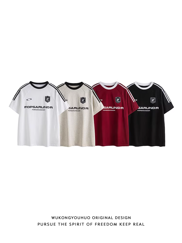 Wukong có sẵn áo thun ngắn tay in sọc cổ điển Mỹ dành cho nam và nữ, áo thể thao rộng rãi dành cho cặp đôi mùa hè.