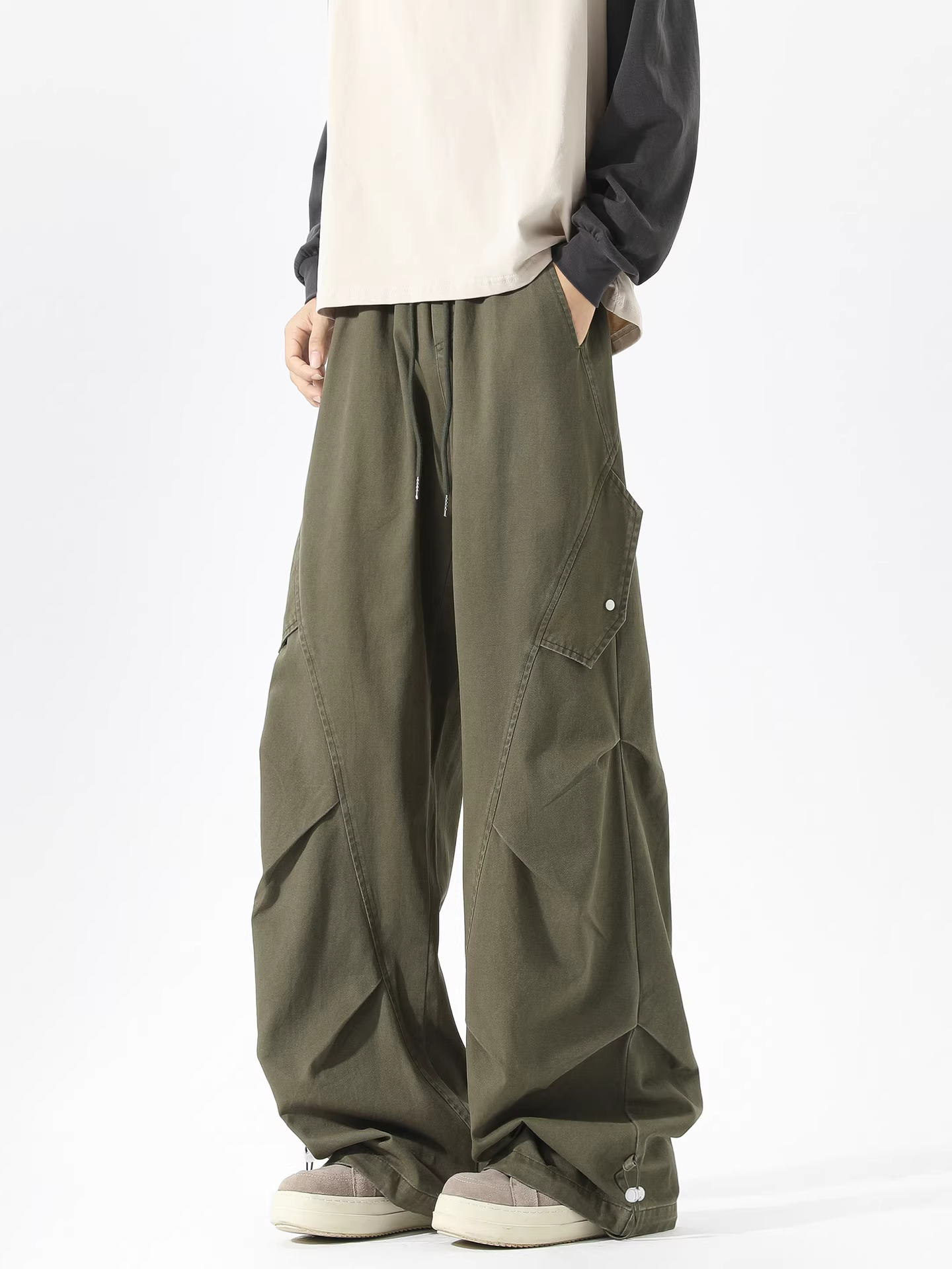 Ngộ Không có sẵn quần cargo ống đứng xếp ly kiểu Mỹ cổ điển thời thượng dành cho nam, dáng rộng, hợp thời trang, đa năng, quần dài ống rộng mặc thường ngày.
