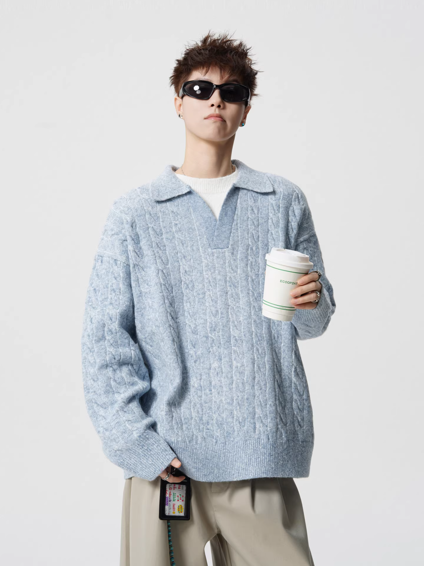 Wukong có sẵn áo len cổ hải âu đỏ kiểu retro thời thượng dành cho nam và nữ, áo len dệt kim dáng rộng phong cách giản dị mùa thu dành cho cặp đôi.