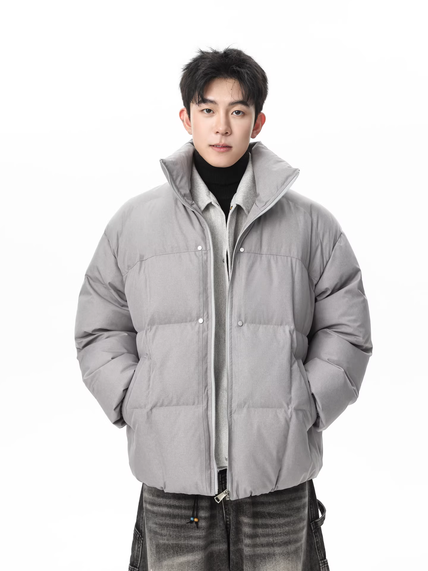 Wukong có sẵn áo khoác phao nam mùa đông giả hai lớp phối màu, chất liệu 90% lông vũ, dày dặn, kiểu dáng cổ điển, hợp thời trang, chống lạnh và giữ ấm.