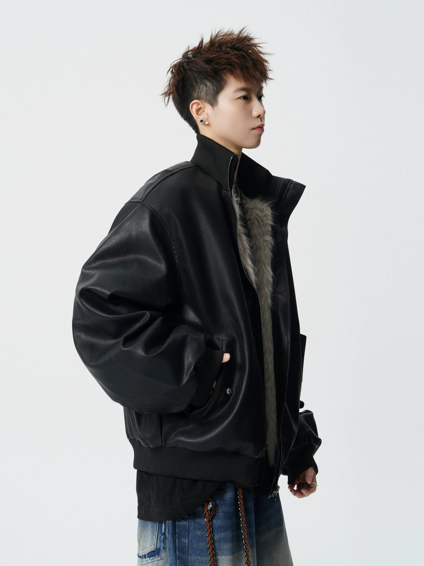 Wukong có sẵn áo khoác mùa đông thời trang bằng da PU chống gió và giữ ấm dành cho nam và nữ, phong cách retro Mỹ, áo khoác đôi dày dặn.