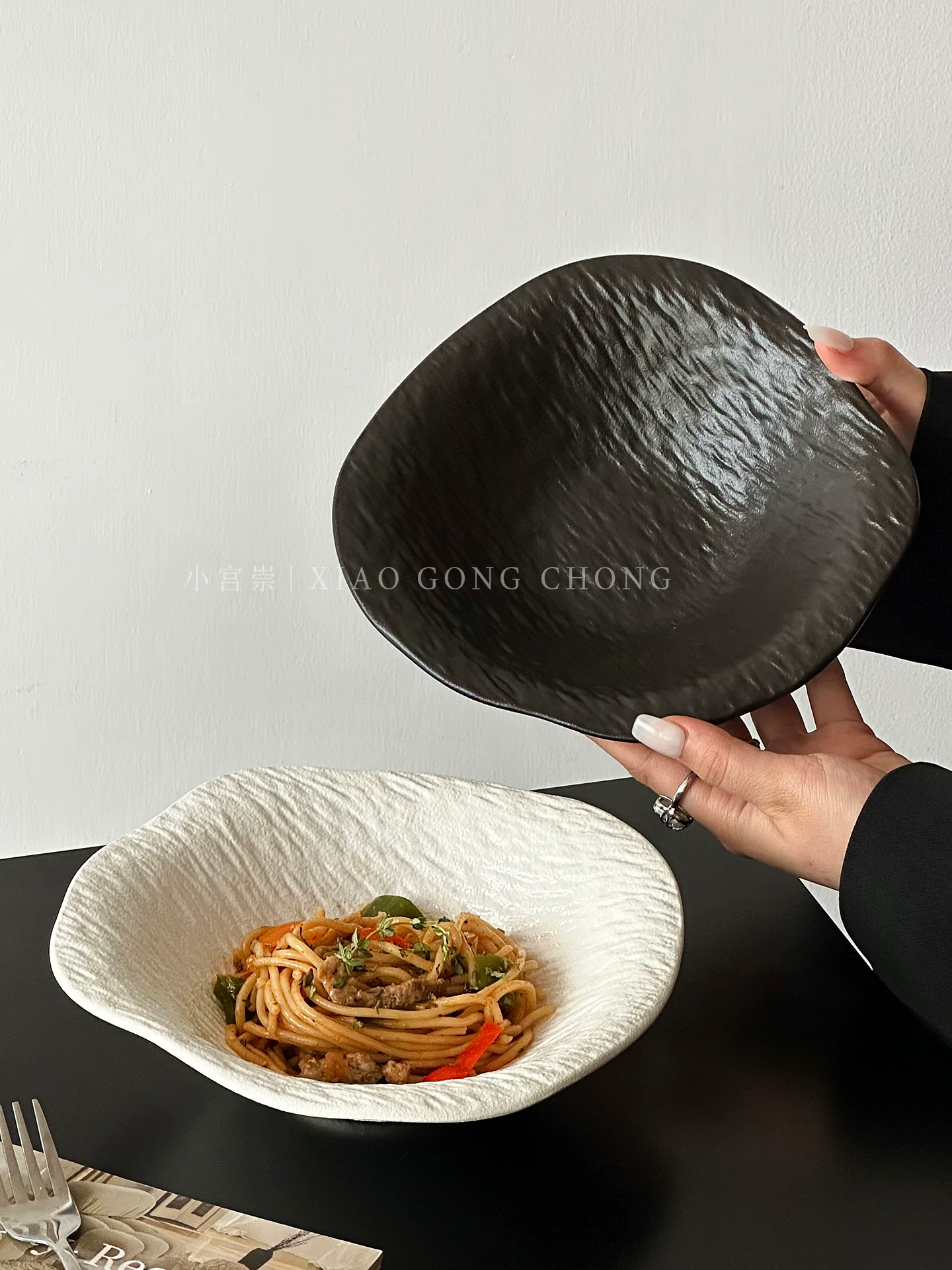 Đĩa gốm sứ cao cấp họa tiết đá không đều, đĩa mì đơn giản dùng trong gia đình, đĩa salad, đĩa ăn kiểu Tây, đĩa sâu lòng, đĩa đựng món lạnh