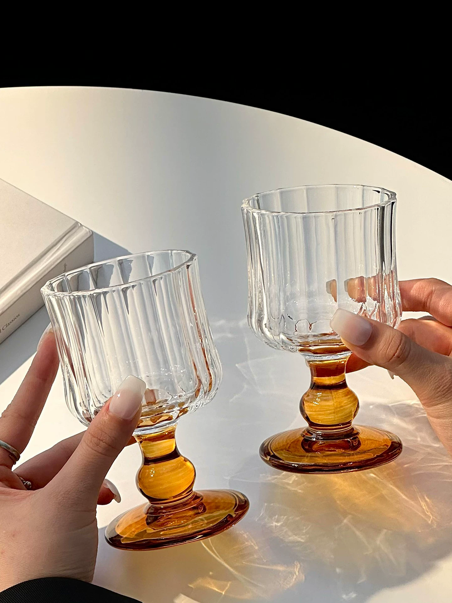 Thiết kế độc đáo, ly rượu cổ điển sang trọng, ly kiểu Pháp gia dụng, ly sâm panh, ly rượu.