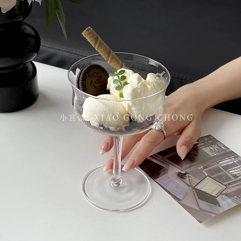Ly kem sọc dọc mùa hè, ly kem kiểu ins đơn giản, ly thủy tinh cao, ly sữa chua, ly pudding