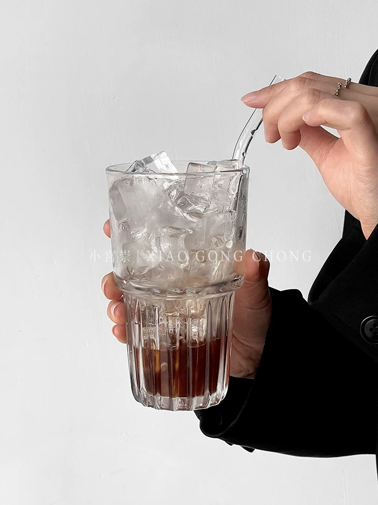 Quán cà phê sử dụng cốc Americano đá, cốc latte pha lạnh, cốc nước, cốc đồ uống lạnh, cốc nước ép, cốc đồ uống, cốc thủy tinh.