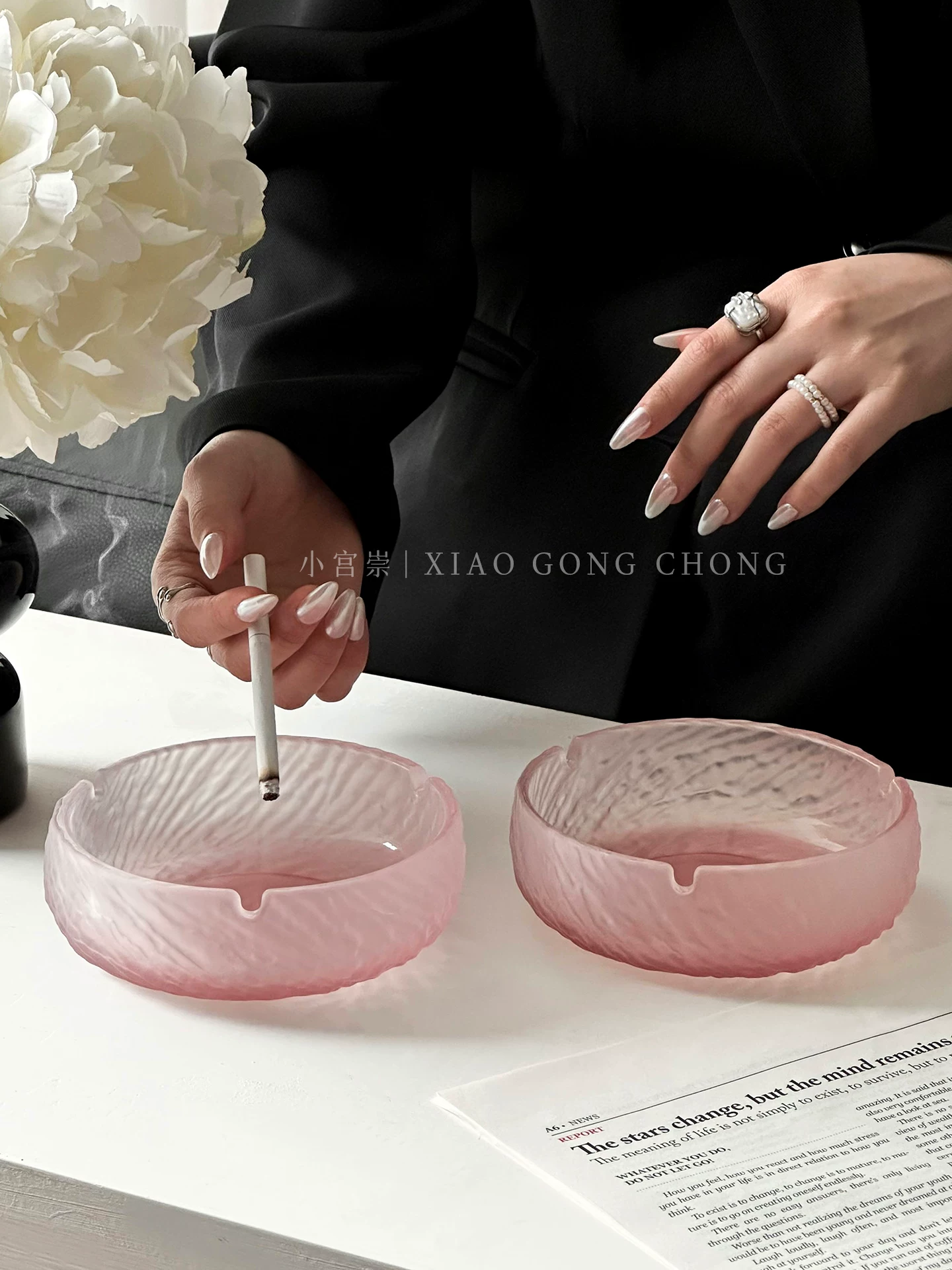Gạt tàn cao cấp mờ sang trọng, gạt tàn thủy tinh chống tro bay sáng tạo cao cấp, trang trí nhà cửa phong cách cho phòng khách