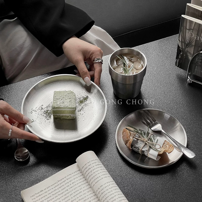 Món tráng miệng xứng đáng được đăng lên Instagram Đĩa thép không gỉ Đĩa bánh kiểu Hàn Quốc Đĩa ăn nhẹ Đĩa ăn tối Đĩa xương Đĩa bánh mì nướng Đĩa trái cây
