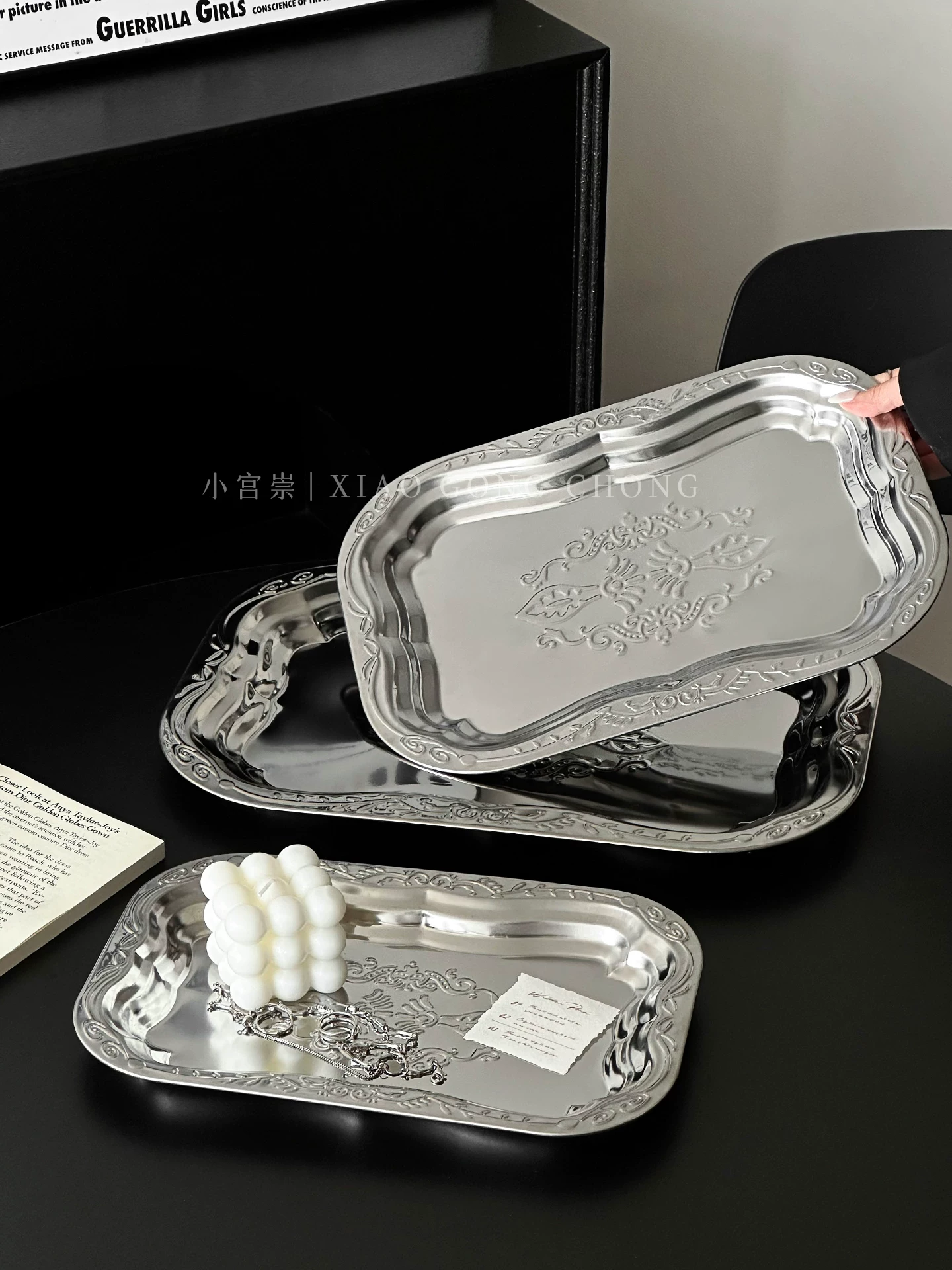 Khay đựng bánh kiểu Pháp cao cấp bằng thép không gỉ, kiểu cổ điển, có họa tiết nổi, khay để bàn, khay đựng đồ gia dụng