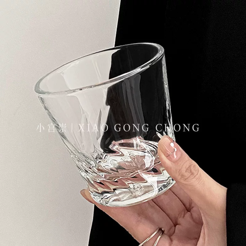 Ly thủy tinh họa tiết xoắn ốc kiểu dáng ly cà phê đá Mỹ, ly uống nước, ly rượu whisky, ly nước ép