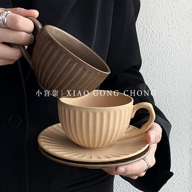 Tách trà và đĩa kiểu Scandinavian, bộ trà chiều cổ điển dùng trong nhà, tách trà hoa văn tinh tế, tách latte nghệ thuật gốm sứ
