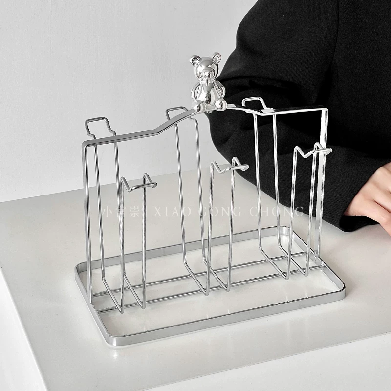 Giá để cốc thủy tinh cao cấp, thiết kế treo tường, dùng trong nhà, giá để cốc ngược, giá để cốc trà có khay hứng nước.