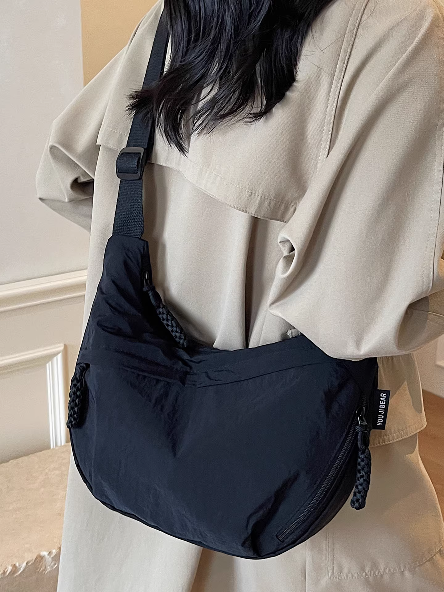 Túi vải canvas nữ, dung tích lớn, mẫu mới thu đông 2025, đa năng, đeo vai, đeo chéo, túi bánh bao cao cấp, độc đáo.