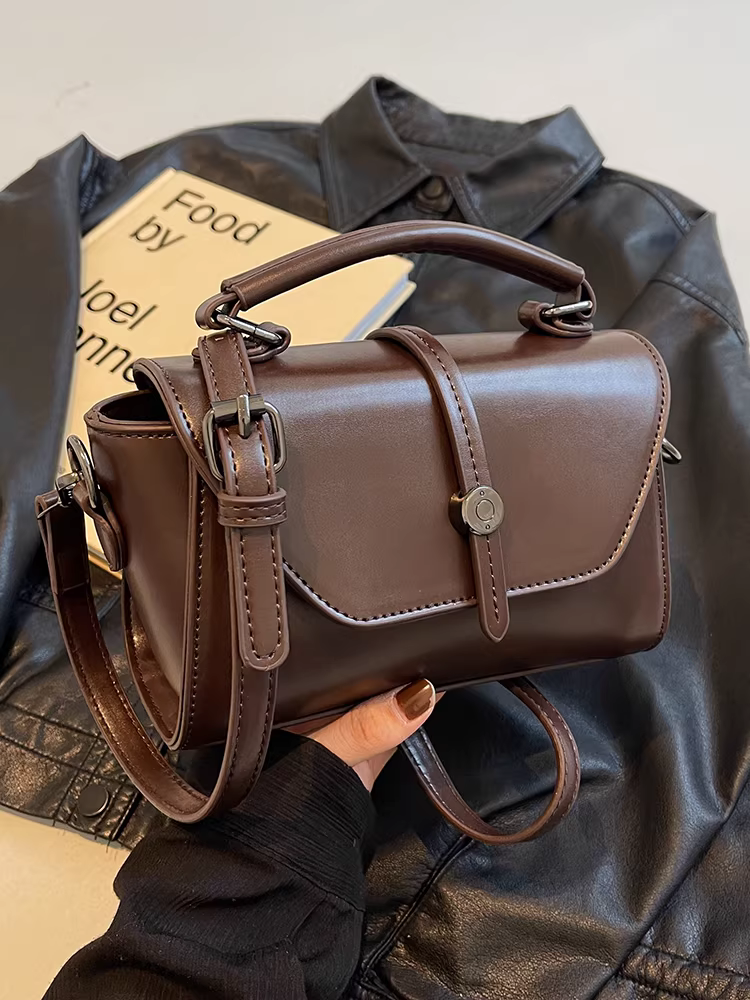 Túi xách nữ 2025 mẫu mới đa năng thu đông phong cách retro đeo chéo một bên vai túi đeo vai nhỏ hình vuông bán chạy nhất năm nay