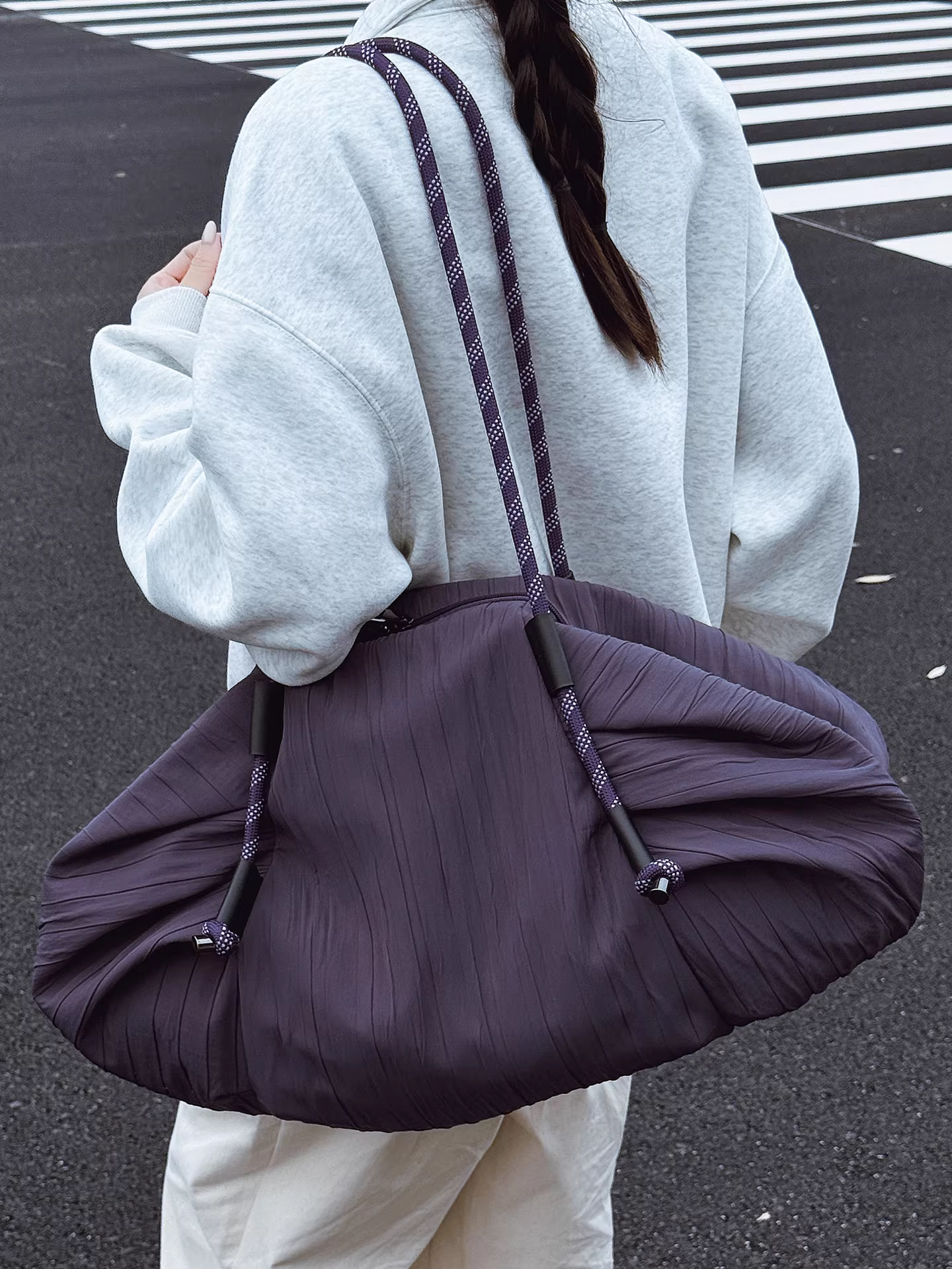 Túi vải cỡ lớn dành cho nữ, mẫu mới thu đông 2025, túi đeo vai/nách phong cách thường ngày, túi thể thao, túi du lịch ngắn ngày