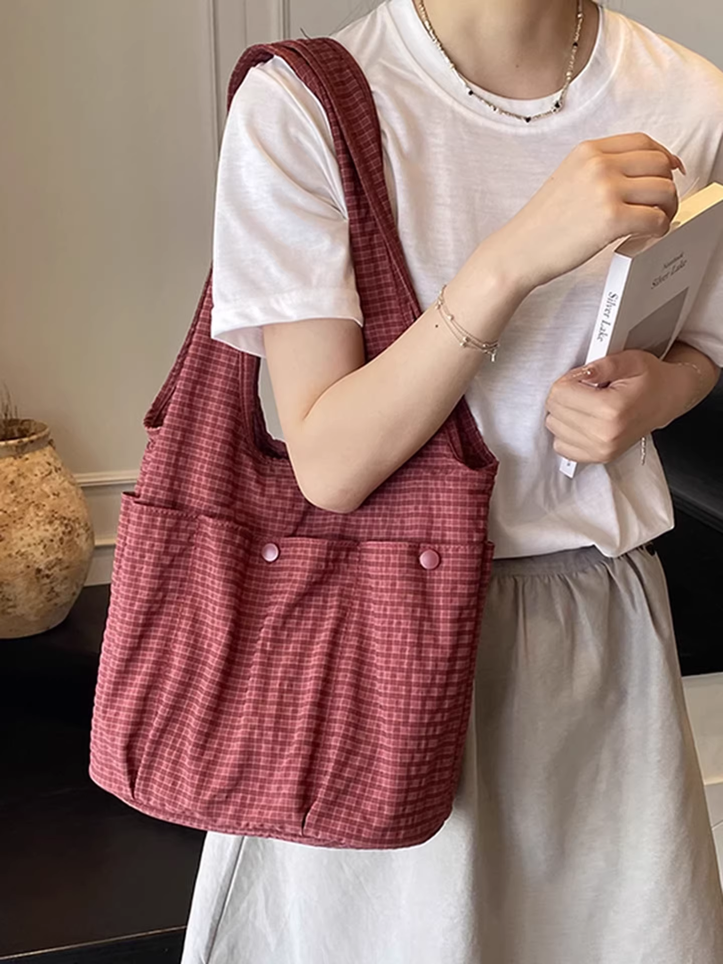 Túi vải canvas kẻ caro dành cho nữ, dung tích lớn, mẫu mới hè 2025, đa năng, đeo vai, đi chợ, túi học sinh, túi đi học