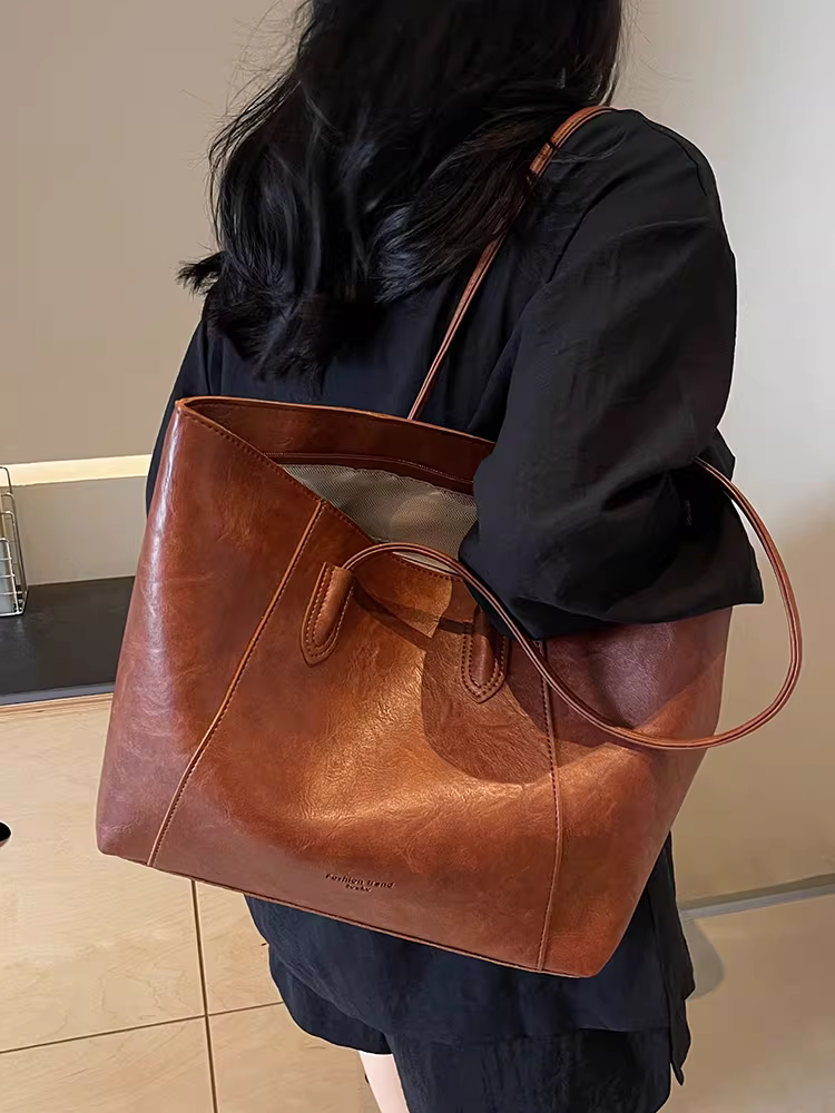 Túi xách nữ cỡ lớn kiểu mới 2025 cao cấp, đeo vai, chất liệu thu đông, dành cho sinh viên, đi học, đi làm