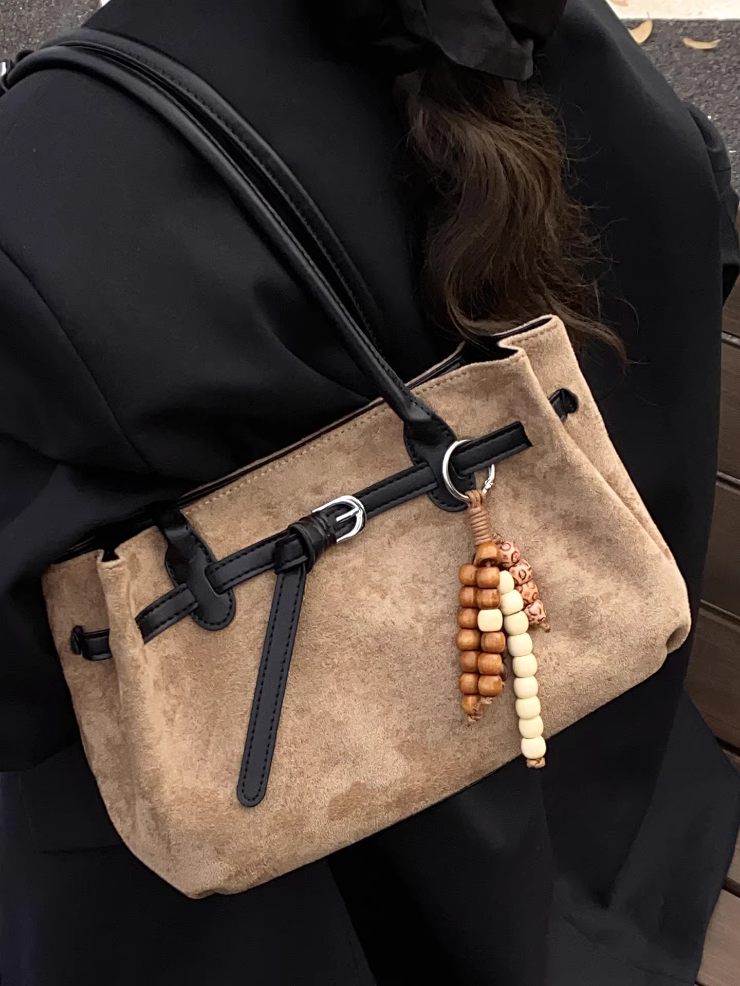 Túi đeo chéo nữ phong cách retro, dung tích lớn, mẫu mới thu đông 2025, đa năng, đeo vai/nách, túi tote đi làm