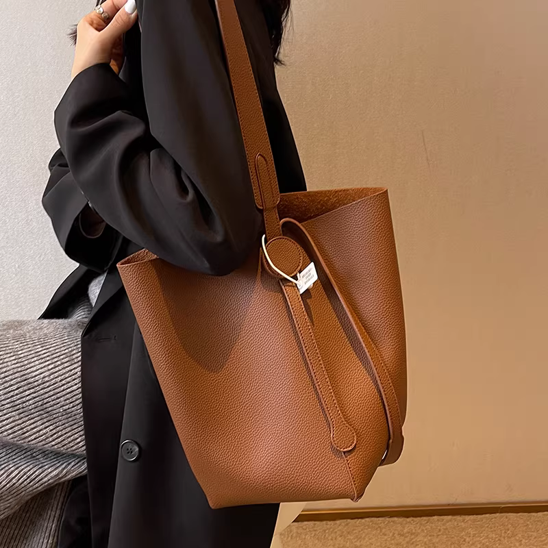 Túi xách nữ cỡ lớn thời trang thu đông 2025 kiểu đơn giản đeo vai chéo cao cấp, túi xách mẹ và con gái kiểu xô