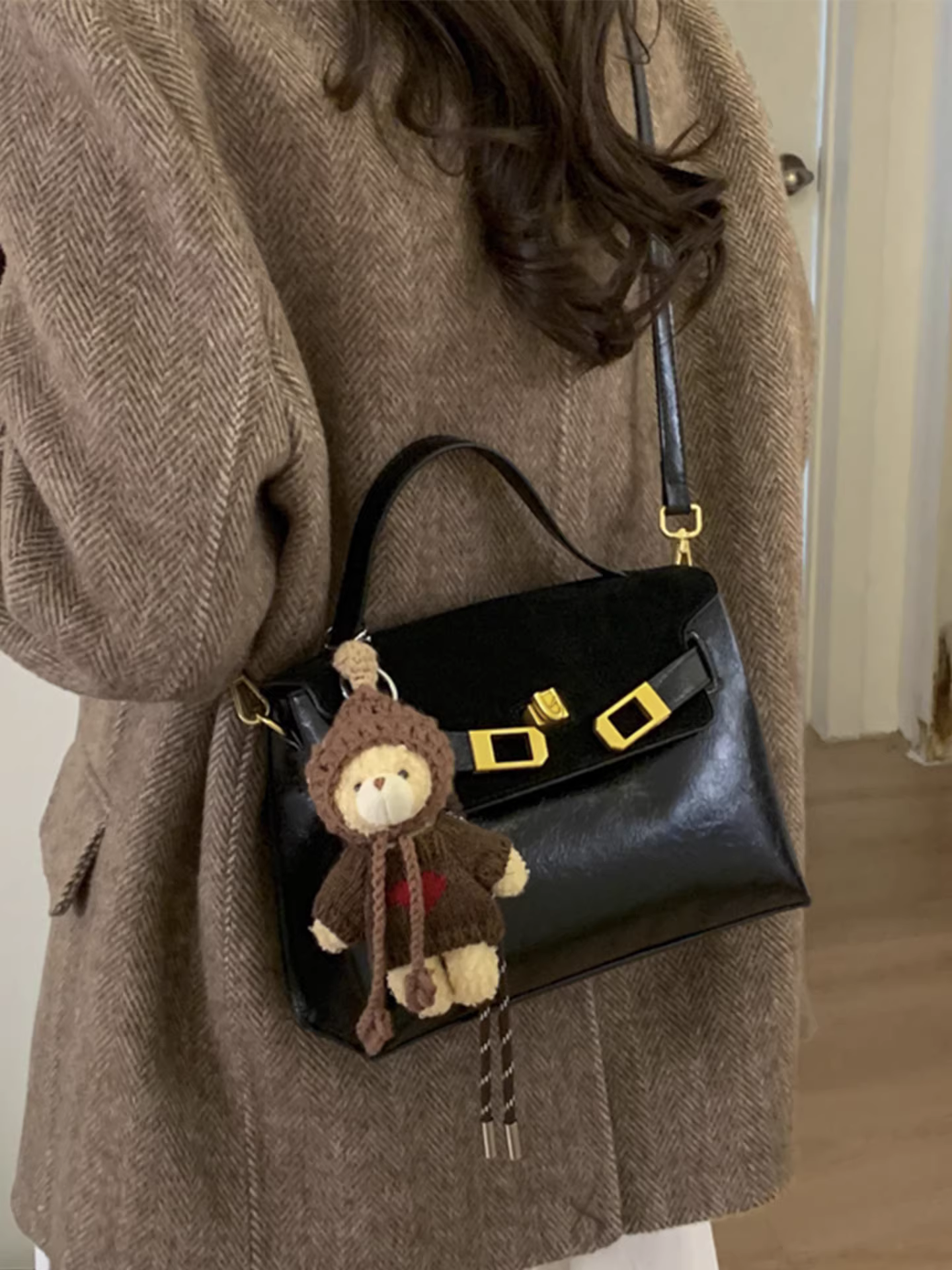 Túi xách retro nữ mùa thu đông 2025, thiết kế độc đáo, phong cách giản dị, đeo chéo một bên vai, túi cầm tay Kelly đang thịnh hành