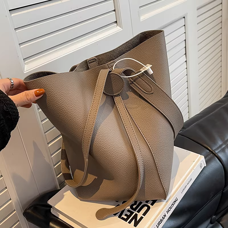 Túi xách nữ cỡ lớn thời trang thu đông 2025 kiểu đơn giản đeo vai chéo cao cấp, túi xách mẹ và con gái kiểu xô