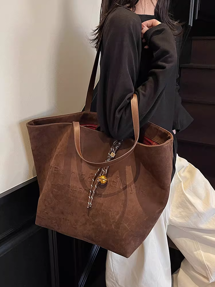 Túi đeo chéo nữ da lộn cao cấp, dung tích lớn, mẫu mới thu đông 2025, túi tote đi làm sang trọng