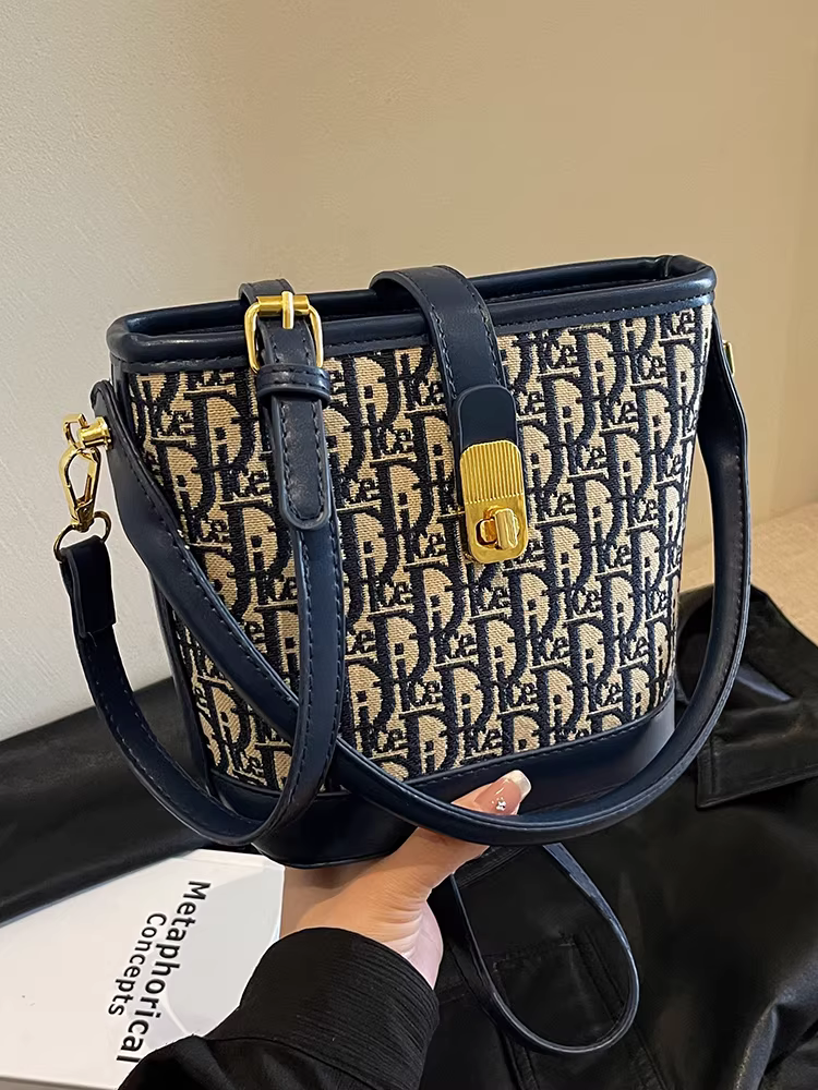 Túi xách nữ 2025 mẫu mới túi đeo chéo thu đông túi bucket thiết kế độc đáo đa năng túi cao cấp túi đeo vai túi xách tay