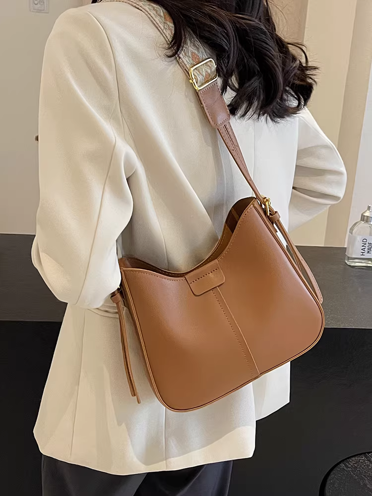 Túi đeo chéo nữ kiểu Hàn Quốc cao cấp, đa năng, thiết kế độc đáo mùa xuân/hè 2025, dây đeo rộng