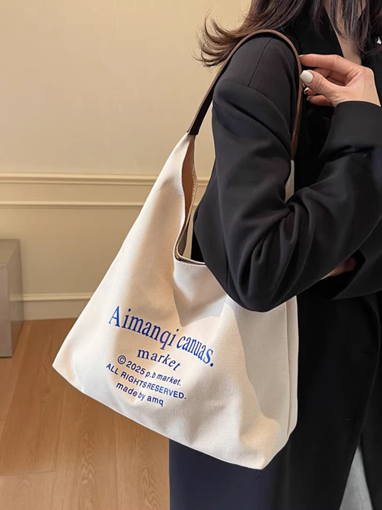 Túi đeo chéo vải canvas in chữ nghệ thuật phong cách Hàn Quốc, kiểu dáng đơn giản, thời trang đa năng, dành cho học sinh, mẫu mới 2025