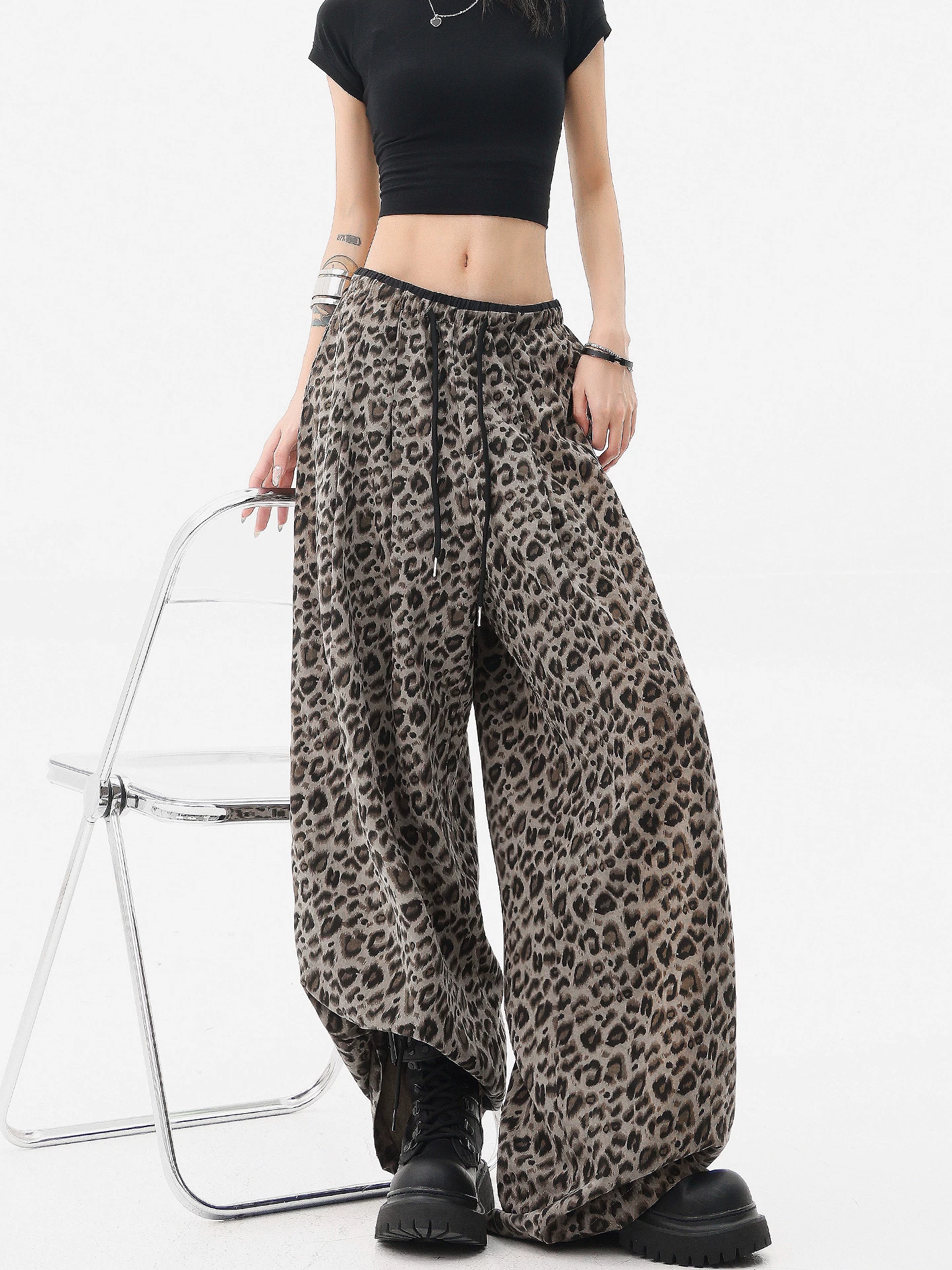 KEN STUDIO quần thường ngày in họa tiết da báo theo phong cách retro Mỹ dành cho nữ, quần cạp cao, dáng rộng, quần ống rộng giúp giảm béo.