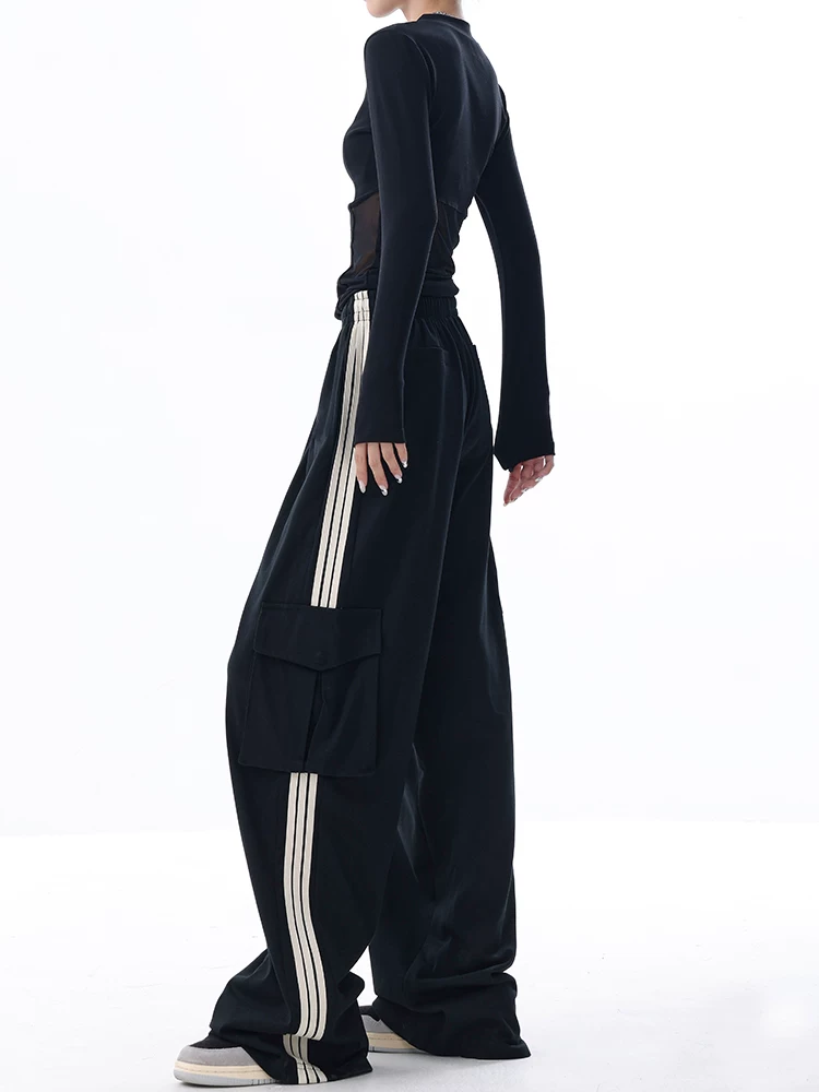 KEN STUDIO Quần cargo thường ngày mới mùa xuân thu dành cho nữ với thiết kế ba sọc, quần dài thể thao độc đáo