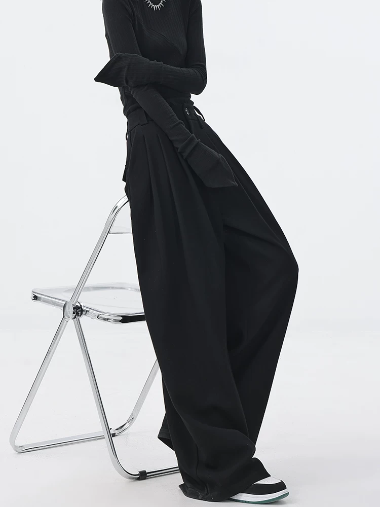 KEN STUDIO2025 Xuân Thu Mới Quần Âu Màu Đen Nữ Xếp Ly Thiết Kế Rộng Quần Ống Rộng Quần Dài