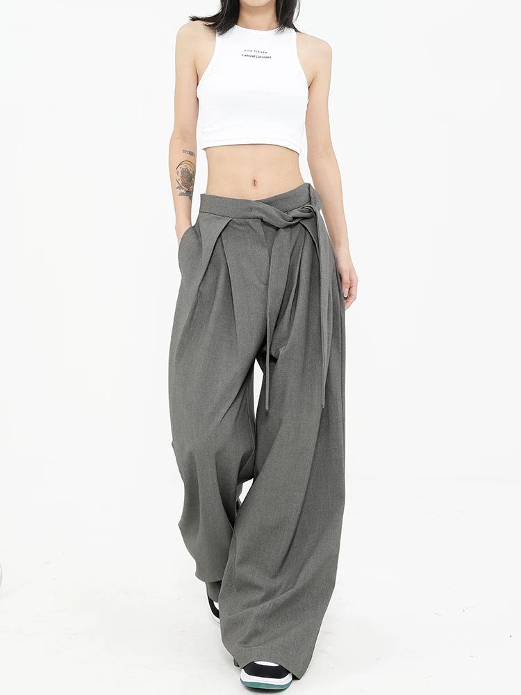 KEN STUDIO Quần âu ống đứng màu đen mới mùa xuân thu dành cho nữ, dáng rộng và bay bổng, quần ống rộng đa năng.