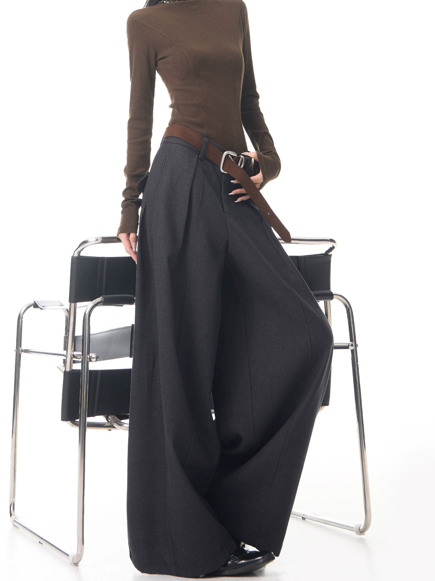 KEN STUDIO Quần tây ống rộng len màu xám thu đông mới dành cho nữ, quần cạp cao, tôn dáng, quần dài xếp nếp