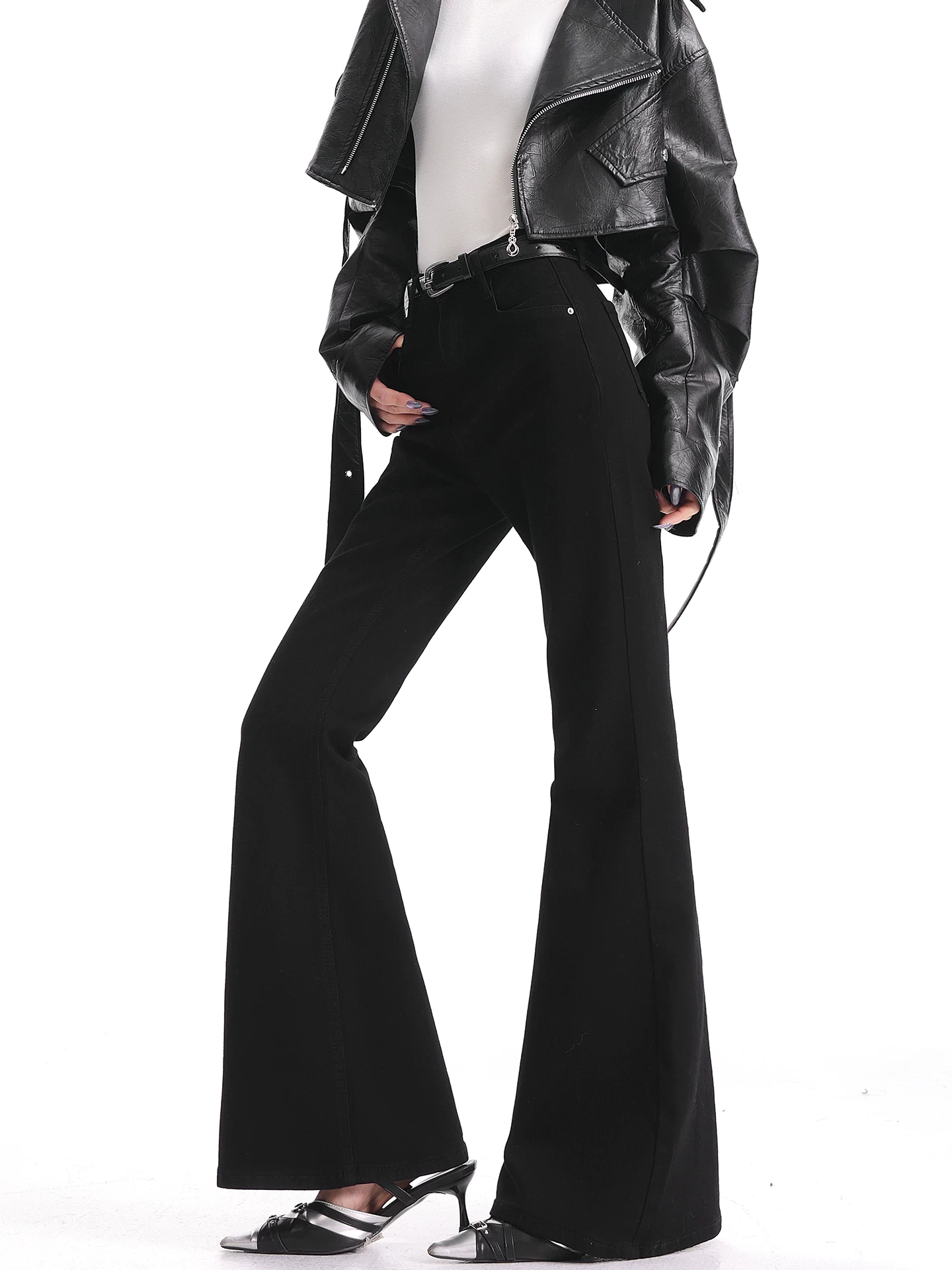 Quần jean bootcut màu đen cổ điển thu đông của KEN STUDIO dành cho nữ, quần ống loe cạp cao, co giãn, ôm sát, tôn dáng