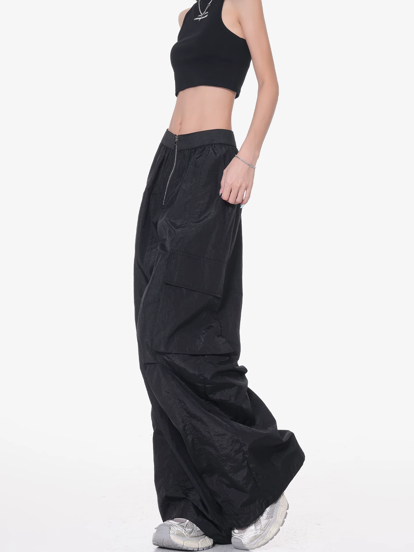 KEN STUDIO mùa hè mới quần cargo mỏng màu đen dành cho nữ có lưng thun, quần ống rộng, quần ống rộng lưng cao, quần thường ngày rộng rãi