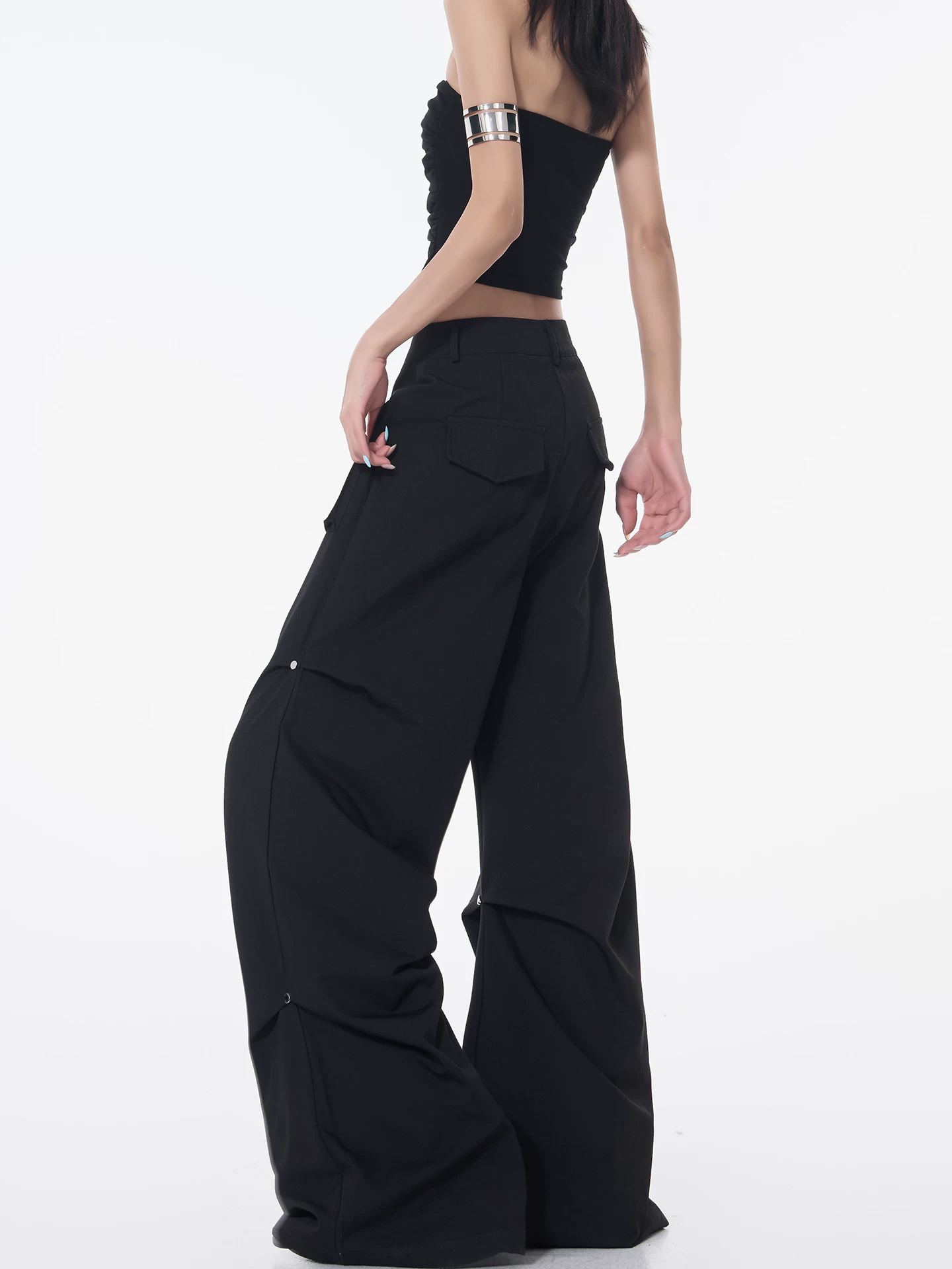 Quần cargo xếp ly màu đen phong cách đường phố KEN STUDIO dành cho nữ, quần dài dáng rộng lưng cao mới mùa hè