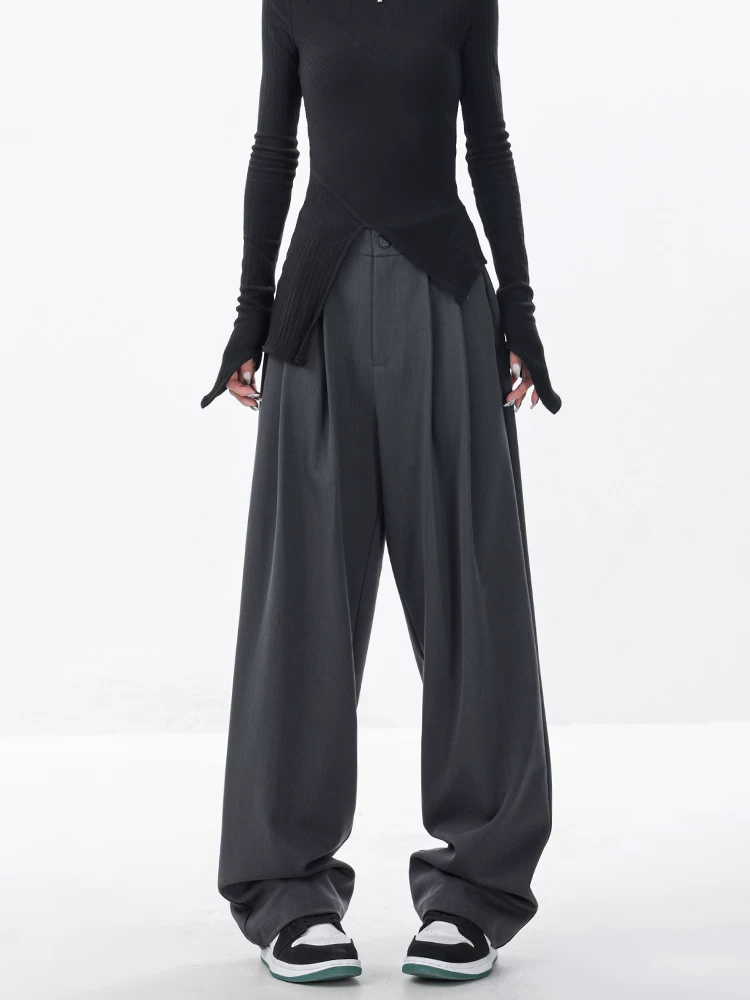 KEN STUDIO quần âu dáng rộng mới đầu thu dành cho nữ với thiết kế xếp ly quần ống rộng độc đáo