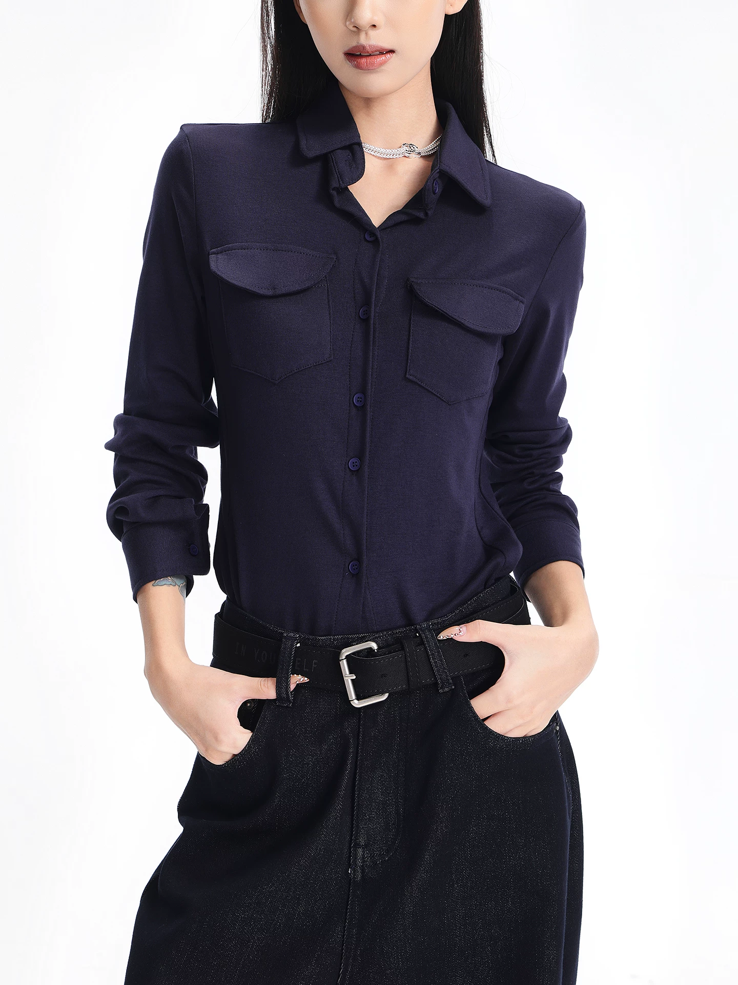 KEN STUDIO Áo sơ mi dài tay có cổ màu xanh hải quân phong cách mới mùa xuân thu dành cho nữ, vai thường, dáng rộng, giảm béo, áo thun đa năng